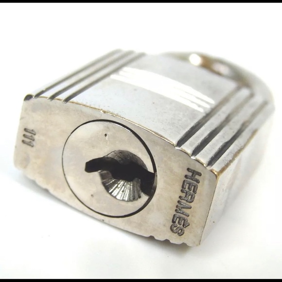 authentic HERMES Padlock / key set number 111 - Picture 7 of 7